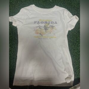 medium / large classic Aeropostale t shirt